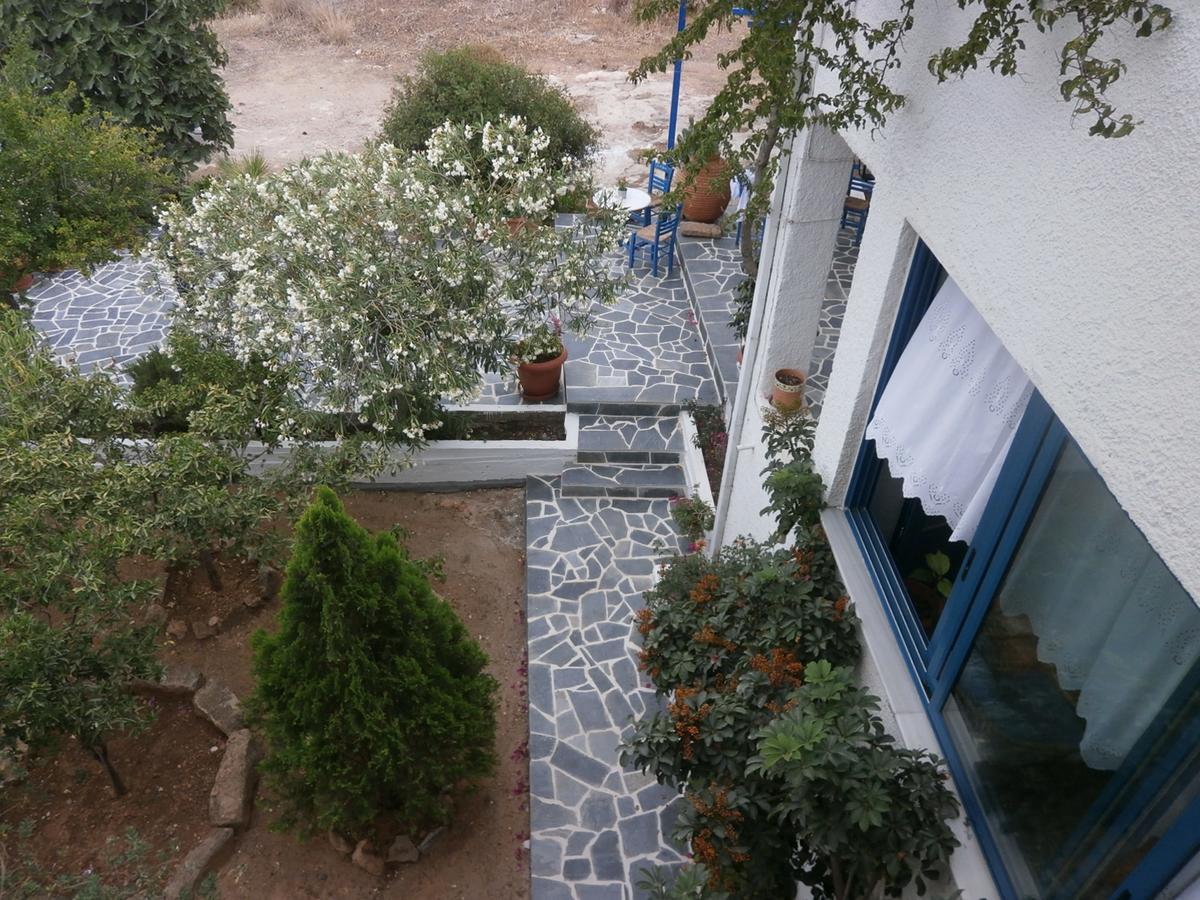 Hotel Flisvos Megalochori  Exterior foto